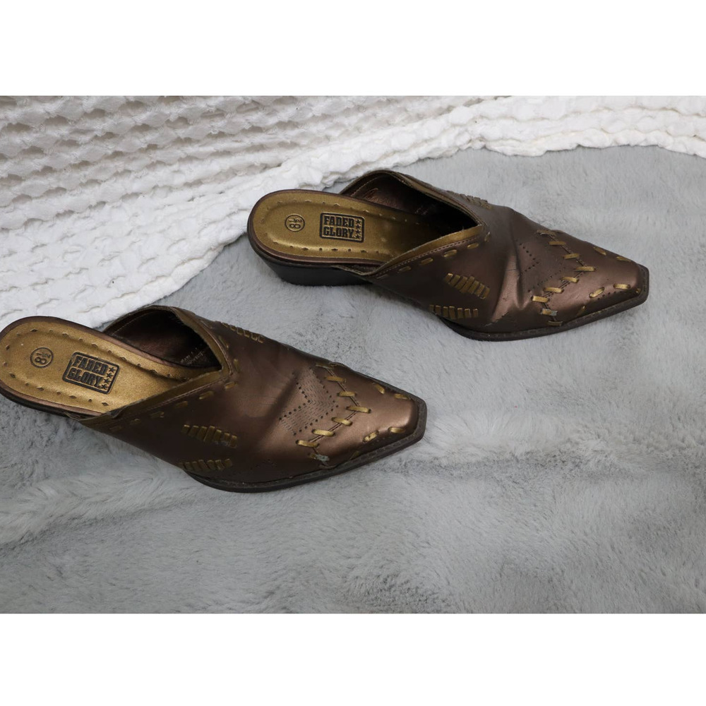 Faded Glory size 8.5 heeled pointy toe slip ons